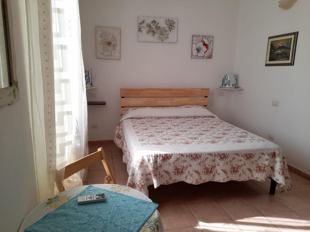 La Finestra Vista Corsica Bed & Breakfast Santa Teresa Gallura Exterior photo
